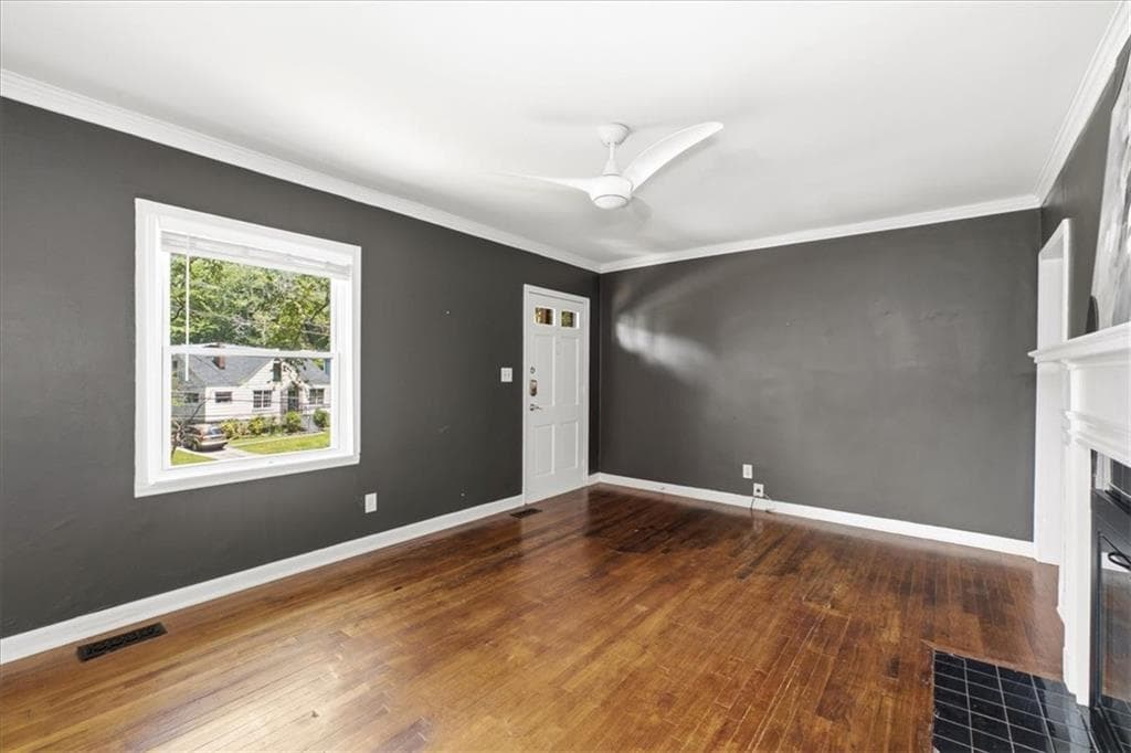 3 bedroom, 2 bathroom, 1,596 sq ft single family residence for sale at 2597 Elsinore Street, East Point, GA 30344 — photo 9