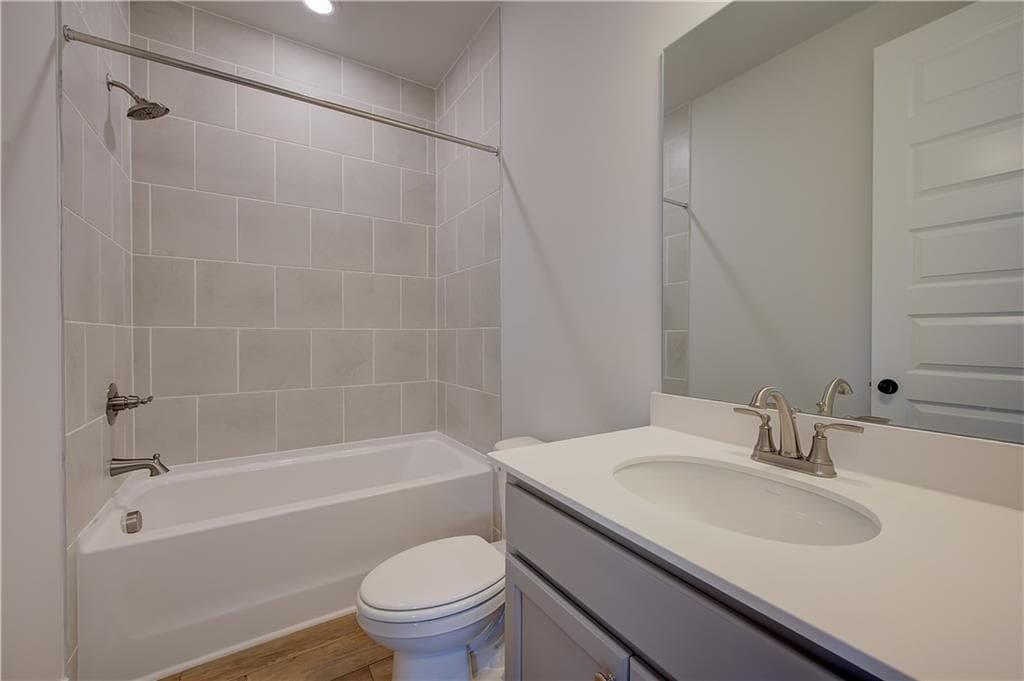 3 bedroom, 4 bathroom, 1,892 sq ft townhouse for sale at 1838 Marisol Circle, Kennesaw, GA 30144 — photo 5