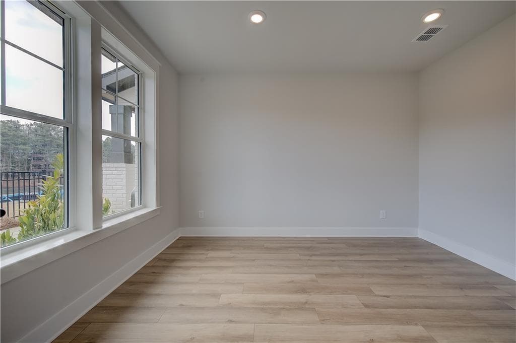 3 bedroom, 4 bathroom, 1,889 sq ft townhouse for sale at 1834 Marisol Circle, Kennesaw, GA 30144 — photo 3
