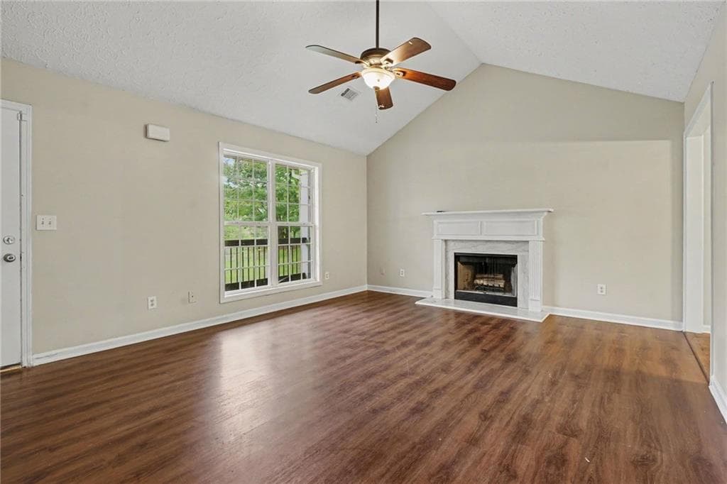 4 bedroom, 3 bathroom, 1,787 sq ft single family residence for sale at 1705 Bismarck Circle, Winder, GA 30680 — photo 5
