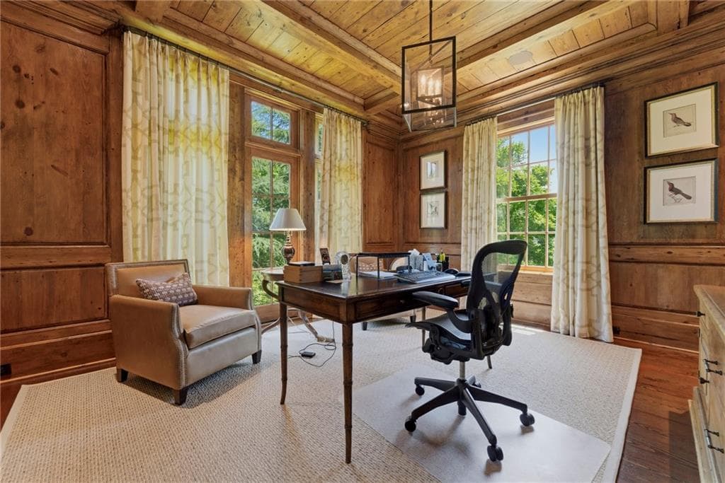 6 bedroom, 9 bathroom, 10,357 sq ft single family residence for sale at 3275 Laramie Drive, Atlanta, GA 30339 — photo 7