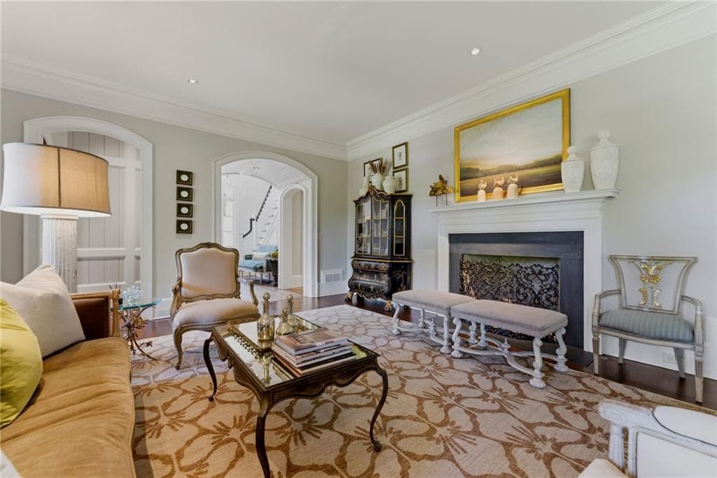 6 bedroom, 9 bathroom, 10,357 sq ft single family residence for sale at 3275 Laramie Drive, Atlanta, GA 30339 — photo 10