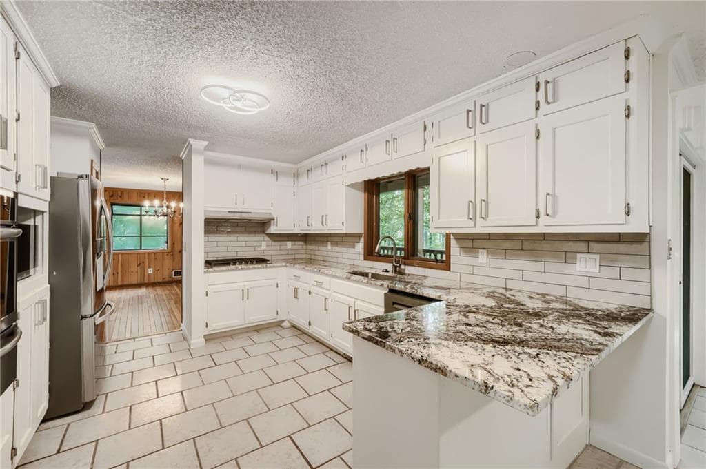5 bedroom, 4 bathroom, 4,067 sq ft single family residence for rent at 570 Idlewood Drive, Atlanta, GA 30327 for $4,975 a month — photo 6