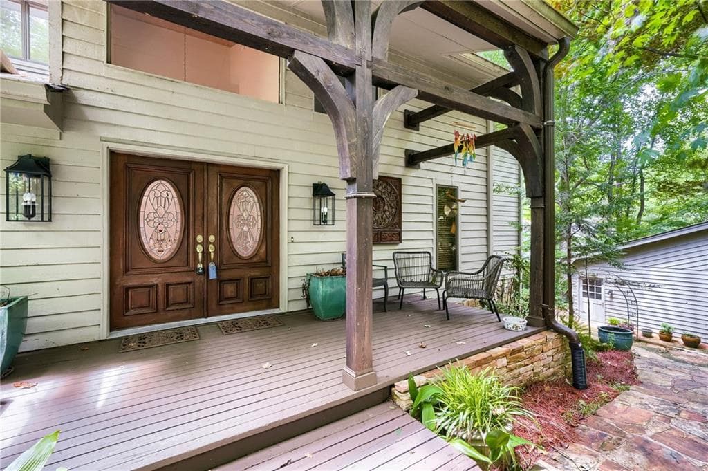 5 bedroom, 4 bathroom, 4,067 sq ft single family residence for rent at 570 Idlewood Drive, Atlanta, GA 30327 for $4,975 a month