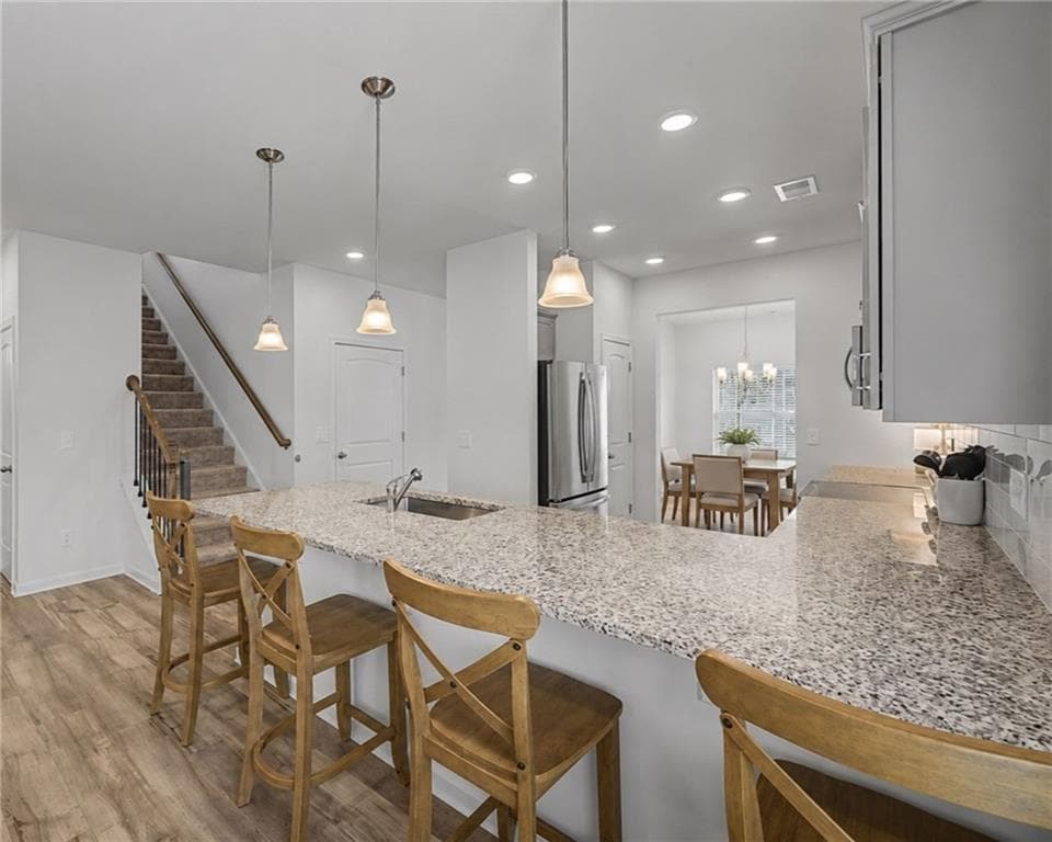 3 bedroom, 3 bathroom, 2,231 sq ft single family residence for sale at 103 Sycamore Lane, Calhoun, GA 30701 — photo 4
