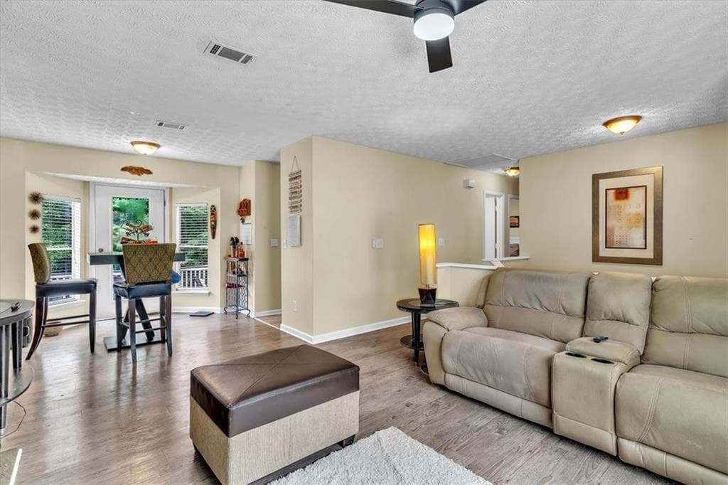 3 bedroom, 2 bathroom, 774 sq ft single family residence for sale at 5300 Forest Downs Lane, Atlanta, GA 30349 — photo 4