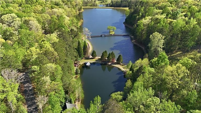 3 bedroom, 4 bathroom single family residence for sale at 392 Red Mountain Road, Dallas, GA 30157