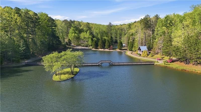 3 bedroom, 4 bathroom single family residence for sale at 392 Red Mountain Road, Dallas, GA 30157 — photo 3