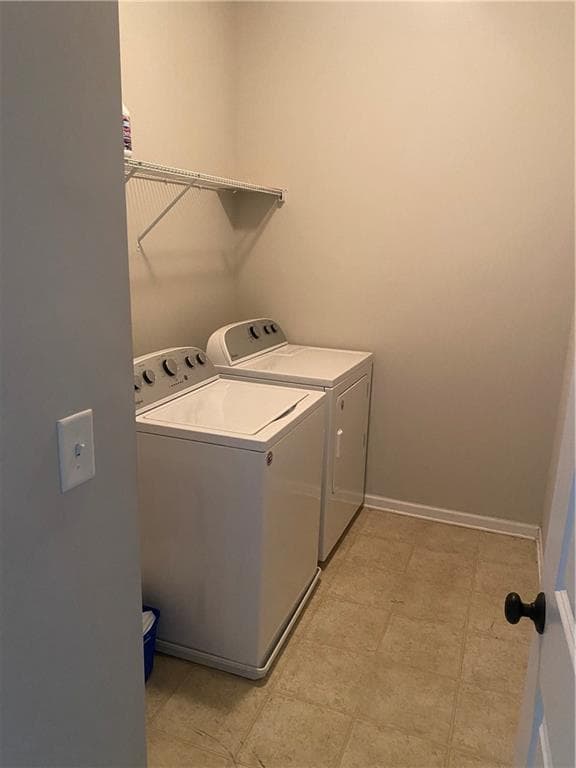 4 bedroom, 3 bathroom, 3,105 sq ft single family residence for rent at 7931 Nolan Trail, Snellville, GA 30039 for $2,700 a month — photo 2