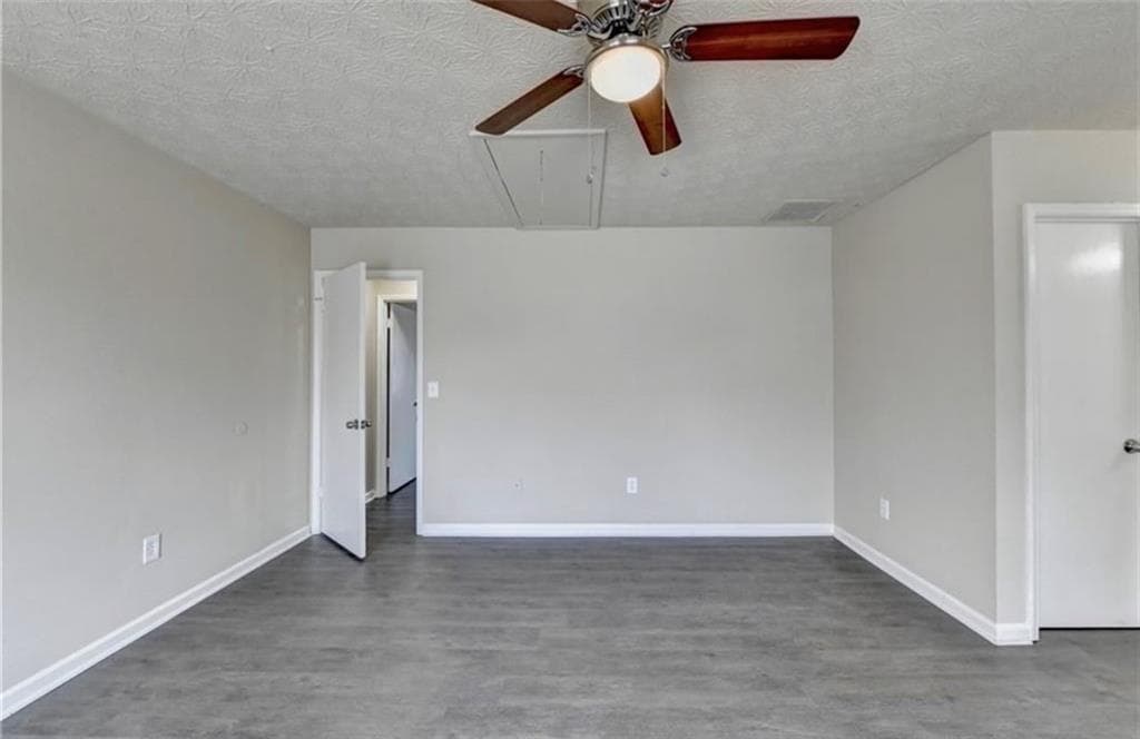 2 bedroom, 3 bathroom, 1,240 sq ft townhouse for sale at 3170 Duvall Place, Kennesaw, GA 30144 — photo 10
