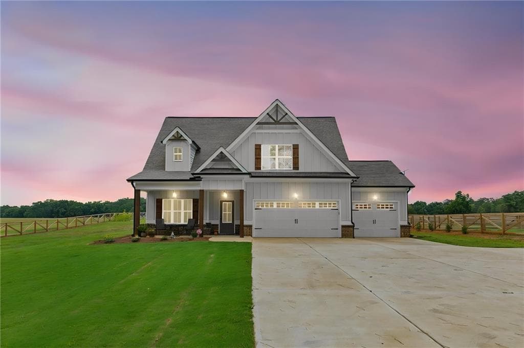 4 bedroom, 3 bathroom, 2,750 sq ft single family residence for sale at 1482 Alcovy Station Road, Covington, GA 30014 — photo 2