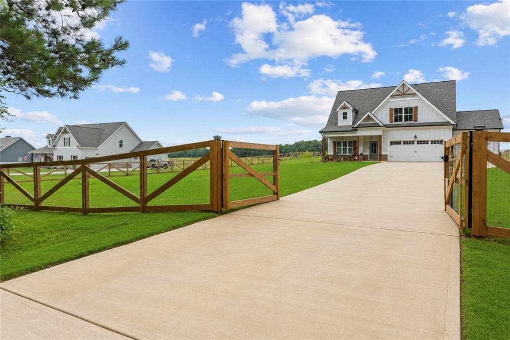 4 bedroom, 3 bathroom, 2,750 sq ft single family residence for sale at 1482 Alcovy Station Road, Covington, GA 30014 — photo 4