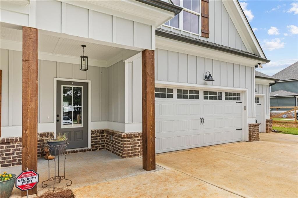 4 bedroom, 3 bathroom, 2,750 sq ft single family residence for sale at 1482 Alcovy Station Road, Covington, GA 30014 — photo 5