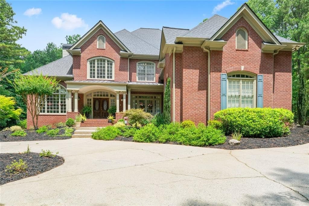 5 bedroom, 7 bathroom single family residence for sale at 110 Smith Forest Lane, Alpharetta, GA 30004 — photo 3