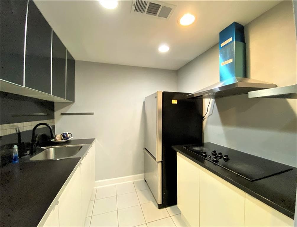 1 bedroom, 1 bathroom, 1,063 sq ft condominium for sale at 3079 Colonial Way J, Atlanta, GA 30341 — photo 5
