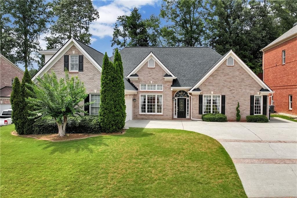 4 bedroom, 3 bathroom, 2,639 sq ft single family residence for sale at 1748 Honey Tree Place, Hoschton, GA 30548 — photo 1 of 59
