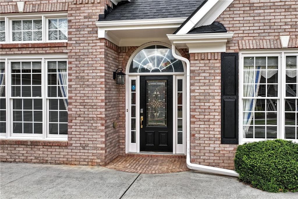 4 bedroom, 3 bathroom, 2,639 sq ft single family residence for sale at 1748 Honey Tree Place, Hoschton, GA 30548 — photo 5