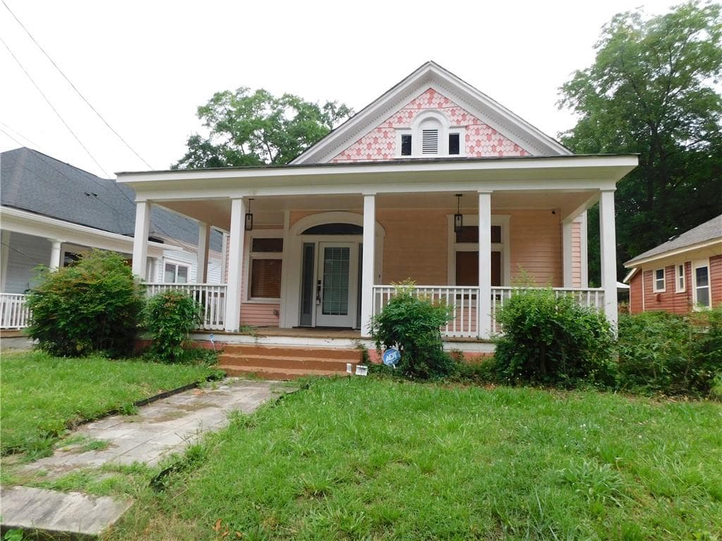 3 bedroom, 2 bathroom, 2,164 sq ft single family residence for rent at 675 Grady Place, Atlanta, GA 30310 for $2,600 a month