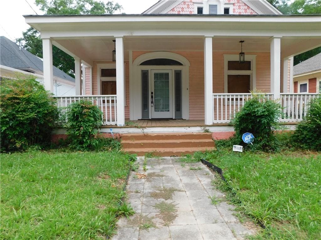 3 bedroom, 2 bathroom, 2,164 sq ft single family residence for rent at 675 Grady Place, Atlanta, GA 30310 for $2,600 a month — photo 3