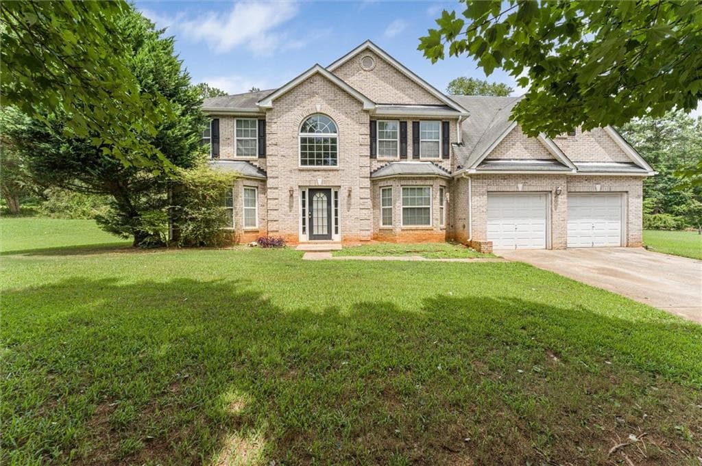 4 bedroom, 3 bathroom, 3,229 sq ft single family residence under contract at 533 Trotters Lane, Mcdonough, GA 30252