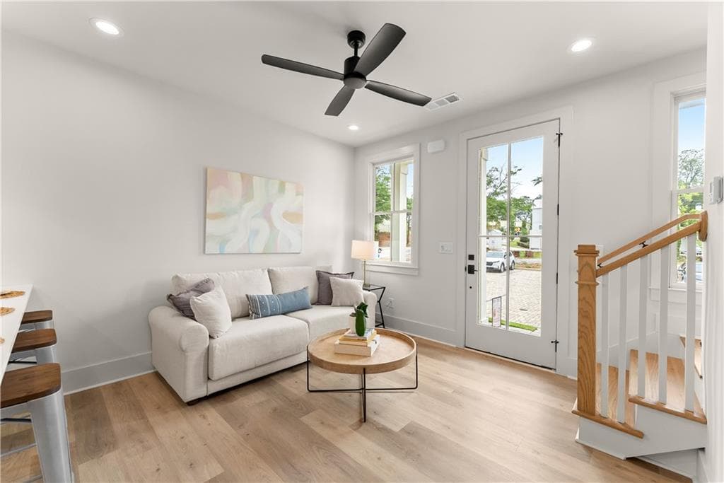 1 bedroom, 2 bathroom, 655 sq ft condominium for sale at 758 Trail View Court, Gainesville, GA 30501 — photo 5