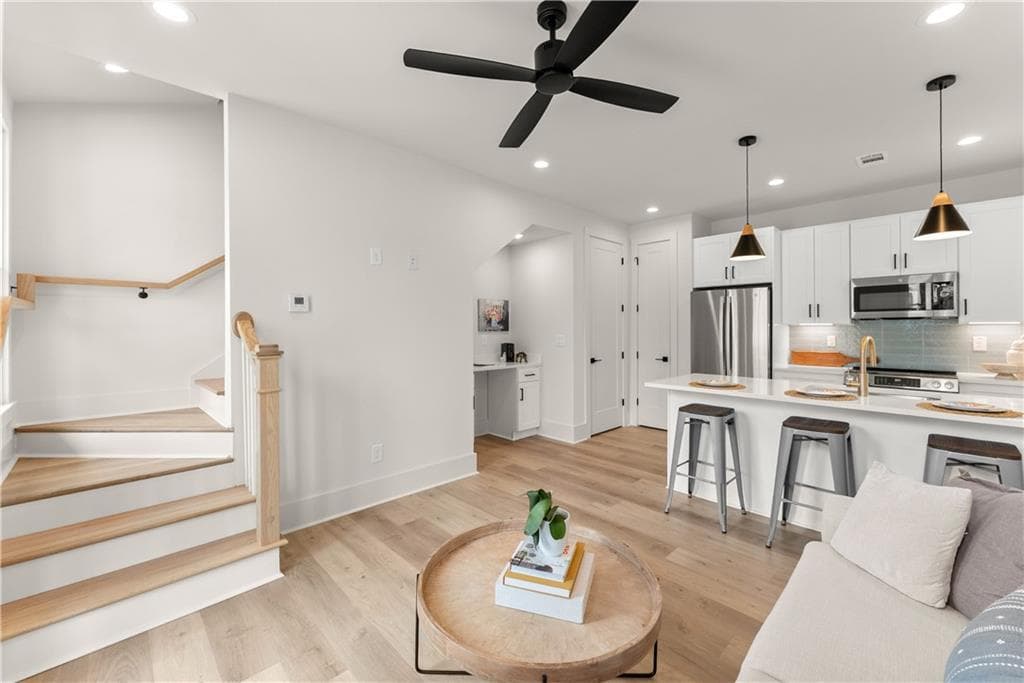 1 bedroom, 2 bathroom, 655 sq ft condominium for sale at 758 Trail View Court, Gainesville, GA 30501 — photo 6