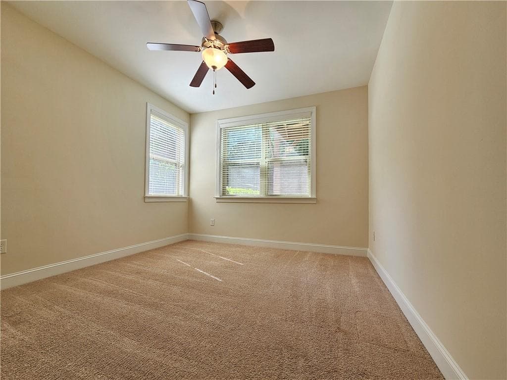 4 bedroom, 4 bathroom, 2,740 sq ft townhouse for rent at 249 Bridlington Street, Sugar Hill, GA 30518 for $2,850 a month — photo 4