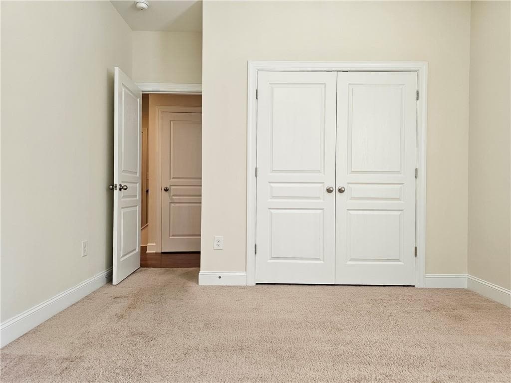 4 bedroom, 4 bathroom, 2,740 sq ft townhouse for rent at 249 Bridlington Street, Sugar Hill, GA 30518 for $2,850 a month — photo 5