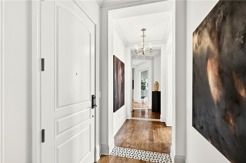 2 bedroom, 3 bathroom, 3,180 sq ft condominium for sale at 3376 Peachtree Road 41A, Atlanta, GA 30326 — photo 8