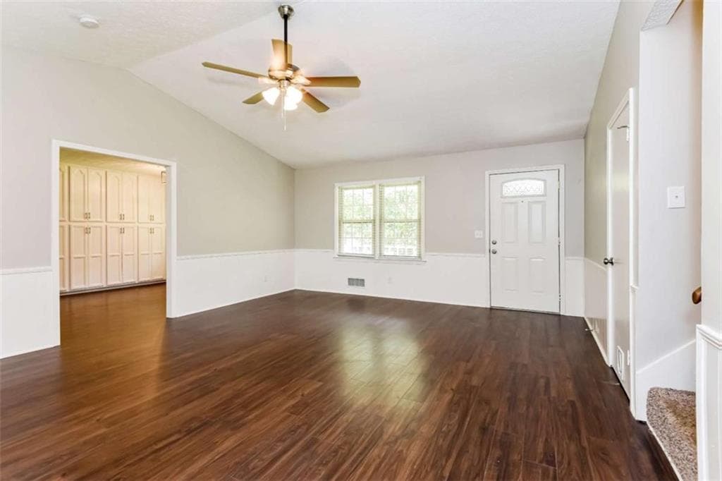 4 bedroom, 3 bathroom, 2,140 sq ft single family residence for sale at 6581 Windsor Drive, Acworth, GA 30102 — photo 10