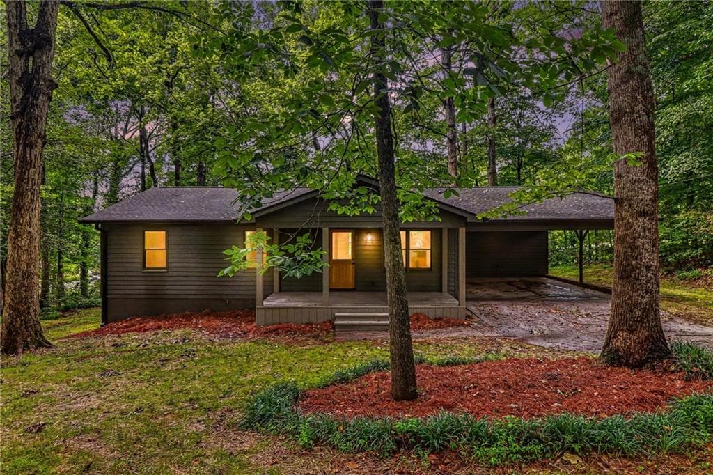 3 bedroom, 2 bathroom, 1,240 sq ft single family residence sold at 171 Highland Drive, Calhoun, GA 30701