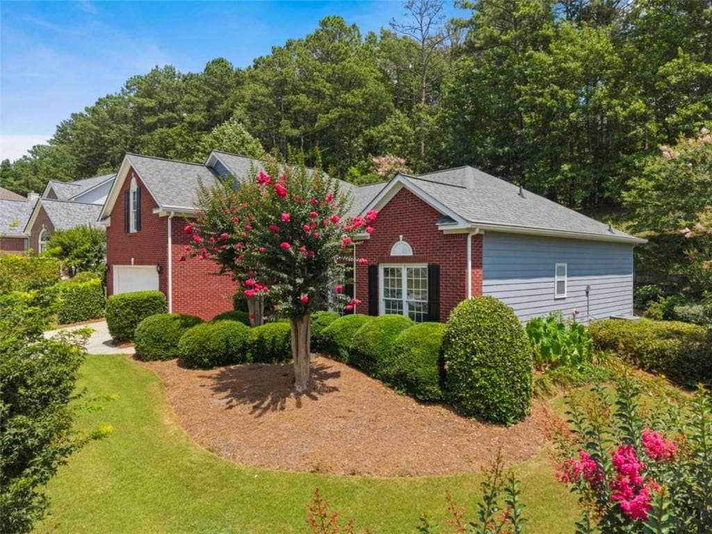 4 bedroom, 3 bathroom, 2,177 sq ft single family residence for sale at 1011 Blankets Creek Drive, Canton, GA 30114 — photo 2