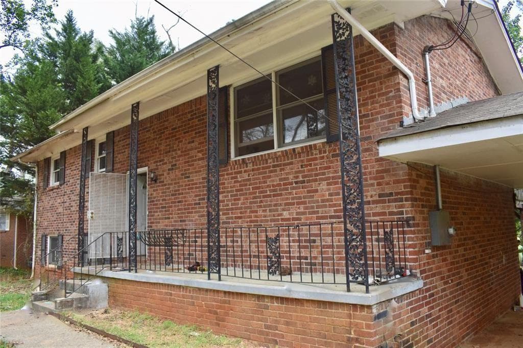 1774 Gretna Green, Decatur, GA 30035 — most recent listing photo