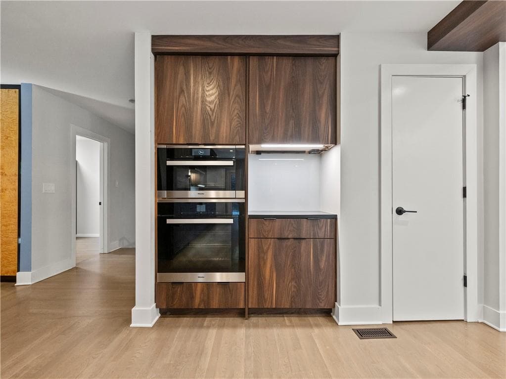5 bedroom, 5 bathroom, 3,461 sq ft single family residence for sale at 2153 Starfire Drive, Atlanta, GA 30345 — photo 3