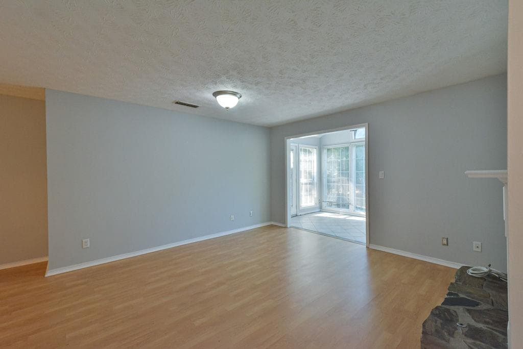 2 bedroom, 1 bathroom condominium for rent at 1904 Country Park Drive, Smyrna, GA 30080 for $1,600 a month — photo 4