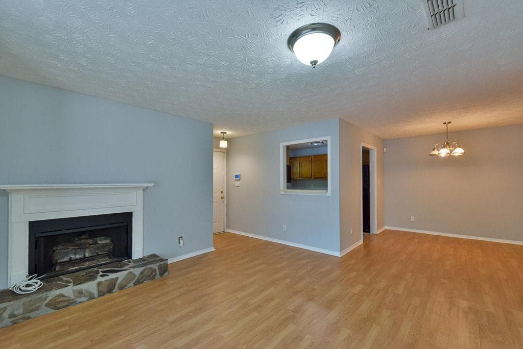 2 bedroom, 1 bathroom condominium for rent at 1904 Country Park Drive, Smyrna, GA 30080 for $1,600 a month — photo 6