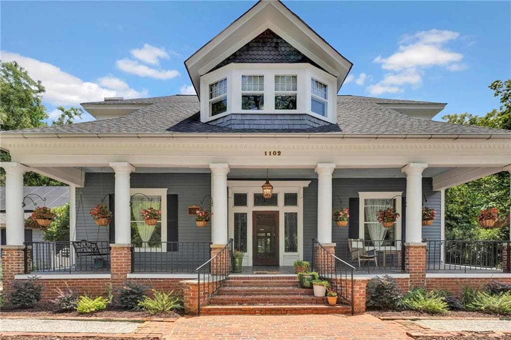 4 bedroom, 4 bathroom, 4,004 sq ft single family residence for sale at 1102 Emory Street, Oxford, GA 30054 — photo 2