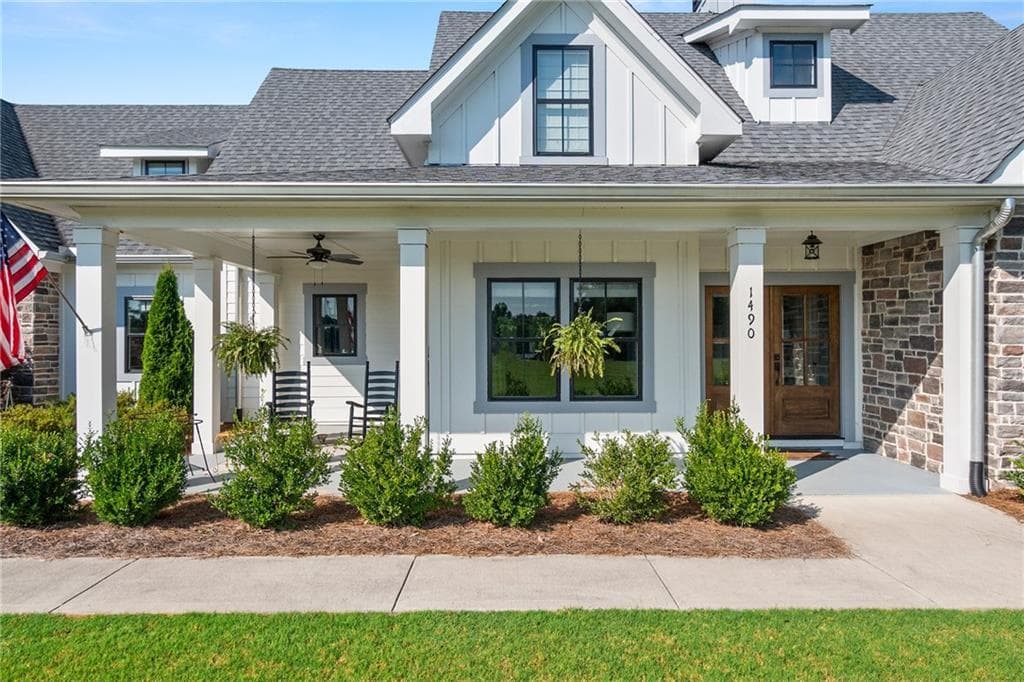 3 bedroom, 4 bathroom, 2,892 sq ft single family residence under contract at 1490 Durden Road, Rutledge, GA 30663 — photo 4