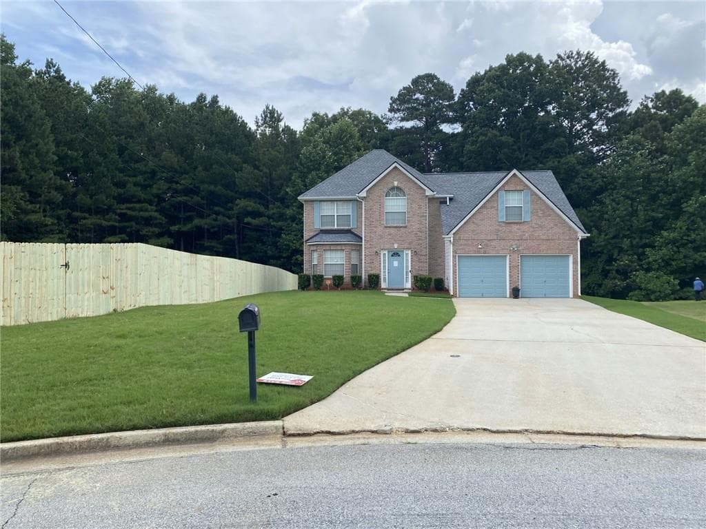 4 bedroom, 3 bathroom, 2,488 sq ft single family residence for sale at 2612 Buccanneers Cove, Decatur, GA 30035 — photo 1 of 21