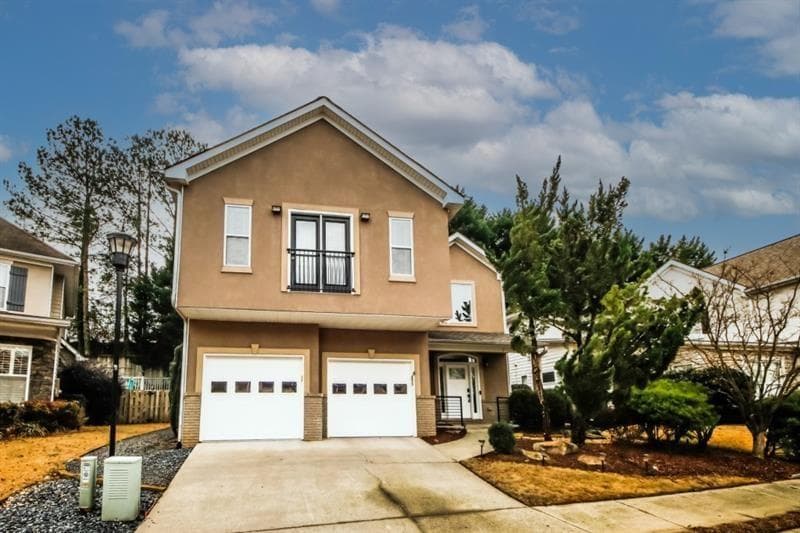 3 bedroom, 3 bathroom single family residence for rent at 1354 Brookhaven Village Circle, Brookhaven, GA 30319 for $3,800 a month — photo 2
