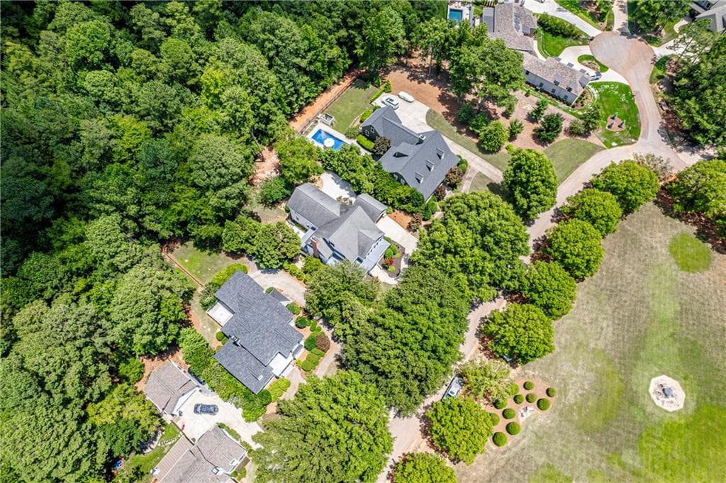 3 bedroom, 4 bathroom, 3,541 sq ft single family residence for sale at 148 Parkside Lane, Eatonton, GA 31024 — photo 4