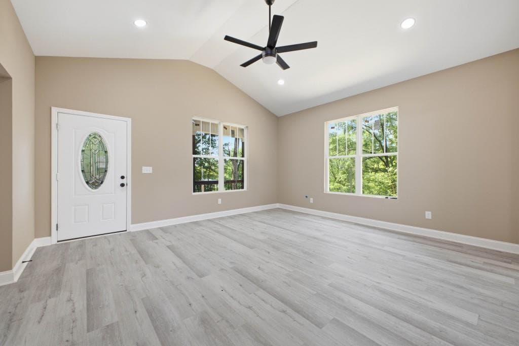 3 bedroom, 2 bathroom, 1,650 sq ft single family residence for sale at 171 N DALE Street, Calhoun, GA 30701 — photo 5