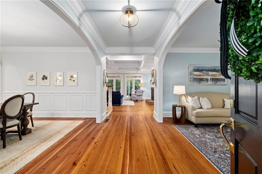 6 bedroom, 6 bathroom, 7,150 sq ft single family residence under contract at 2610 Hopewell Plantation Drive, Alpharetta, GA 30004 — photo 6