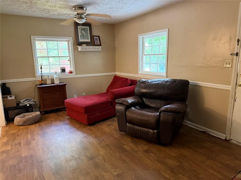 2 bedroom, 1 bathroom, 720 sq ft single family residence under contract at 4169 C Rogers Road, Gainesville, GA 30506 — photo 5
