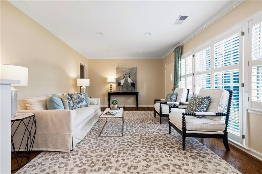 4 bedroom, 2 bathroom, 2,465 sq ft single family residence under contract at 1893 N Decatur Road, Atlanta, GA 30307 — photo 6