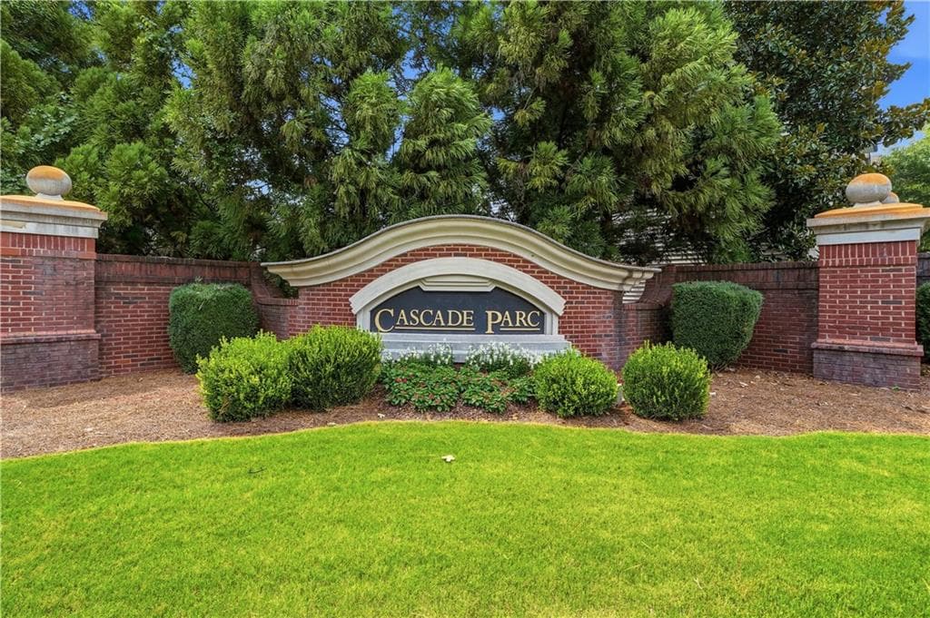 2 bedroom, 3 bathroom townhouse for rent at 3353 Parc Drive, Atlanta, GA 30311 for $1,900 a month — photo 2