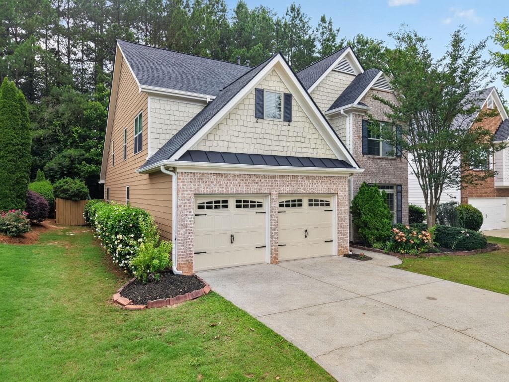 4 bedroom, 4 bathroom, 3,346 sq ft single family residence for rent at 2935 Whitfield Avenue, Cumming, GA 30040 for $3,000 a month — photo 2