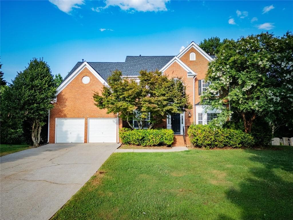 6 bedroom, 4 bathroom, 4,244 sq ft single family residence for sale at 7110 Dressage Way, Cumming, GA 30040