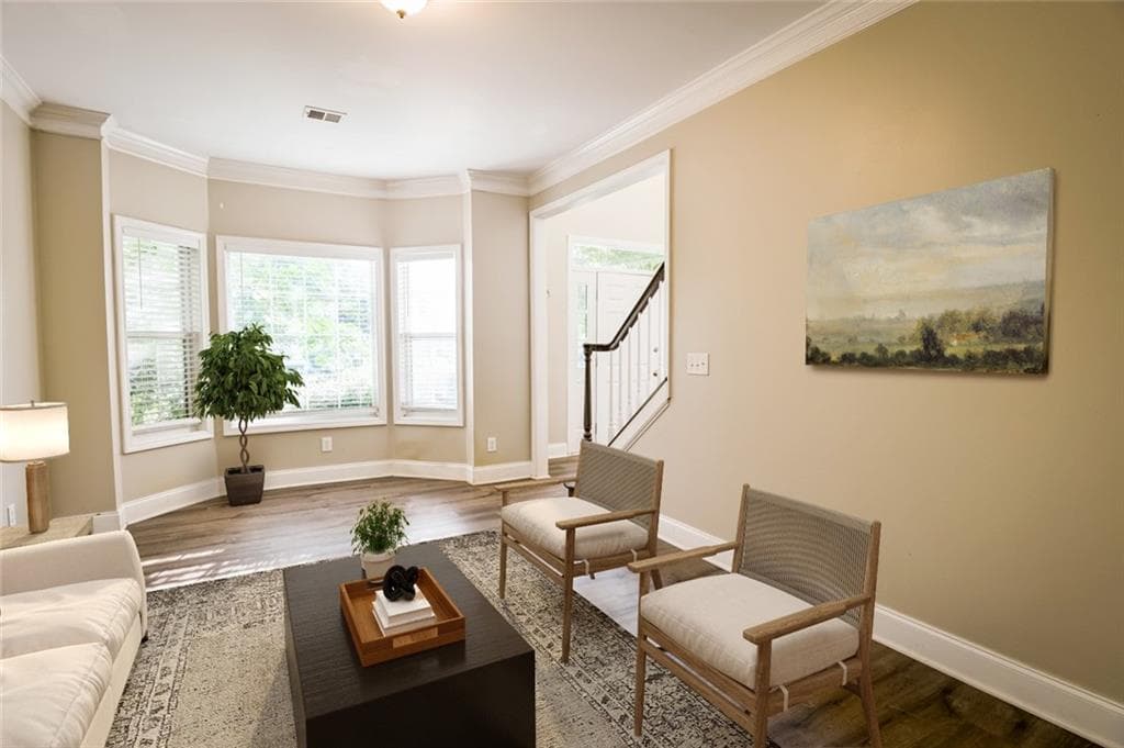 6 bedroom, 4 bathroom, 4,244 sq ft single family residence for sale at 7110 Dressage Way, Cumming, GA 30040 — photo 5