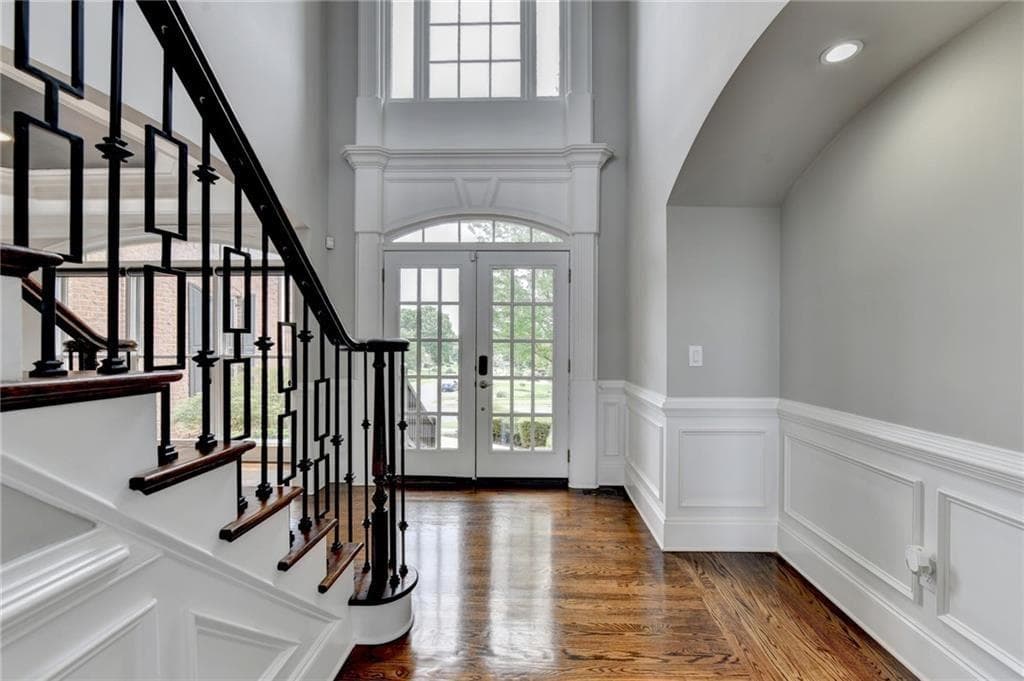 6 bedroom, 6 bathroom, 6,772 sq ft single family residence for sale at 2241 Hunters Green Drive, Lawrenceville, GA 30043 — photo 5